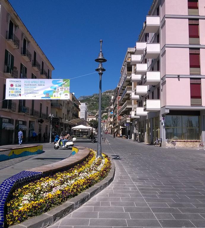 Tizi Apartments Corso Reginna Maiori Exterior photo